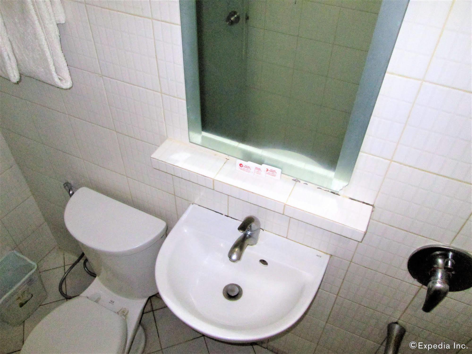 Winmin Transient Inn Cagayan de Oro Exteriör bild