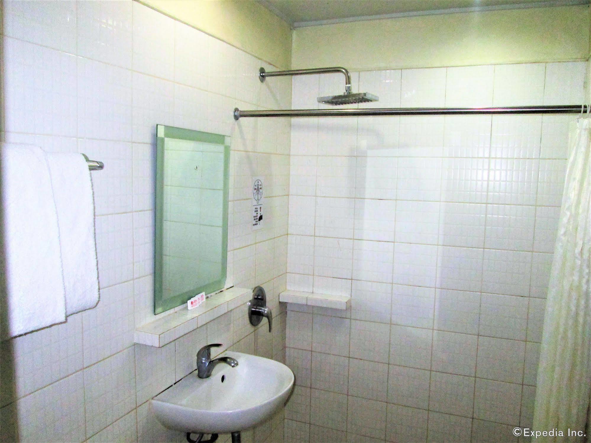 Winmin Transient Inn Cagayan de Oro Exteriör bild